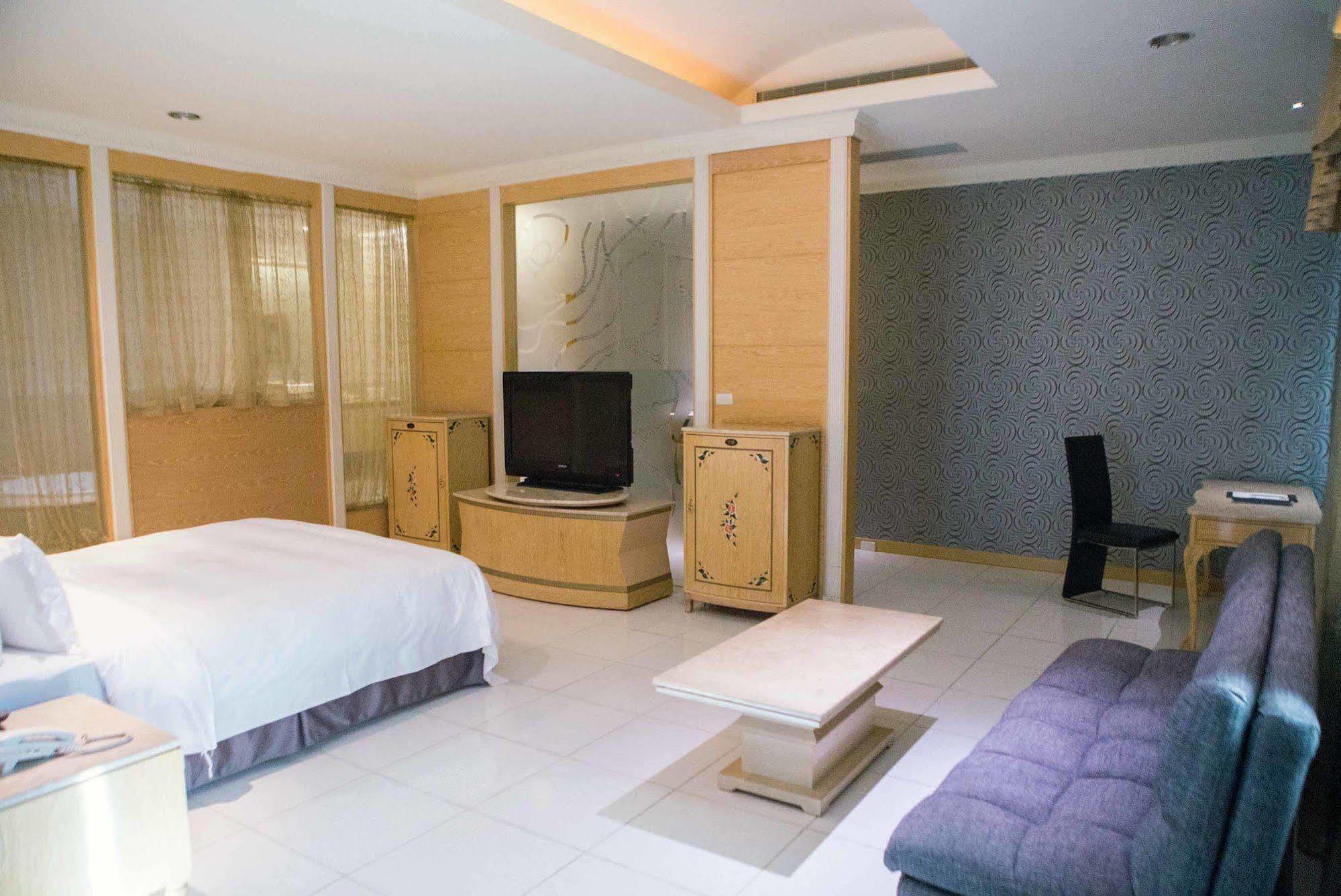 All-Ur Boutique Motel-Jhu Shan Branch Zhushan Buitenkant foto